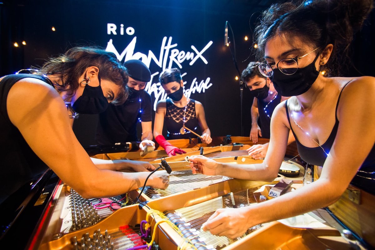 POrquestra's tweet photo. Ainda estamos extasiados com a nossa apresentação no Rio Montreux Jazz Festival. Agradecemos novamente toda a equipe de produção, que foi impecável e muito atenciosa. Vida longa ao Rio Montreux Jazz Festival! (Foto: Marcos Hermes) https://t.co/54tjKTfaho