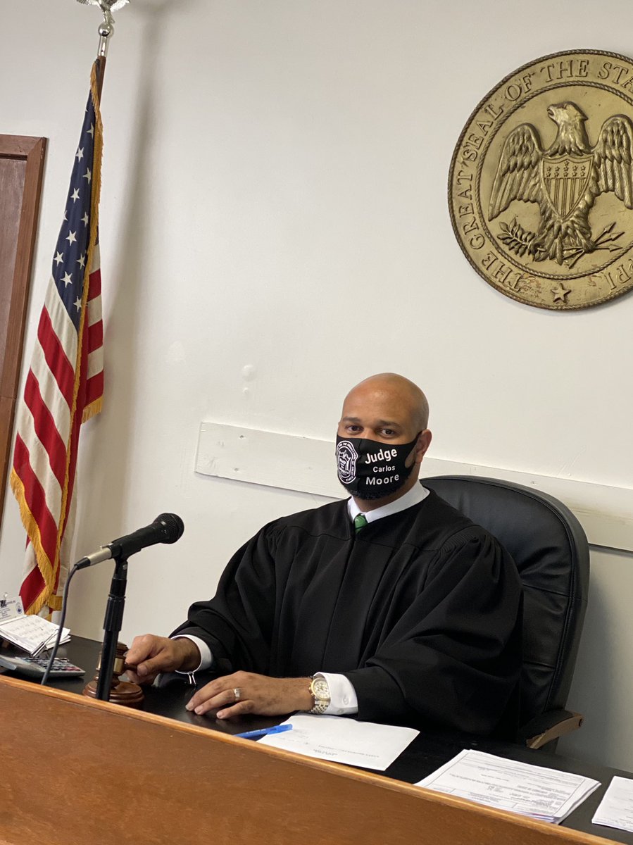Esquiremoore's tweet photo. If you didnโt know, now you do. #JudgeMoore #MooreJustice https://t.co/rh2C1ilW4x