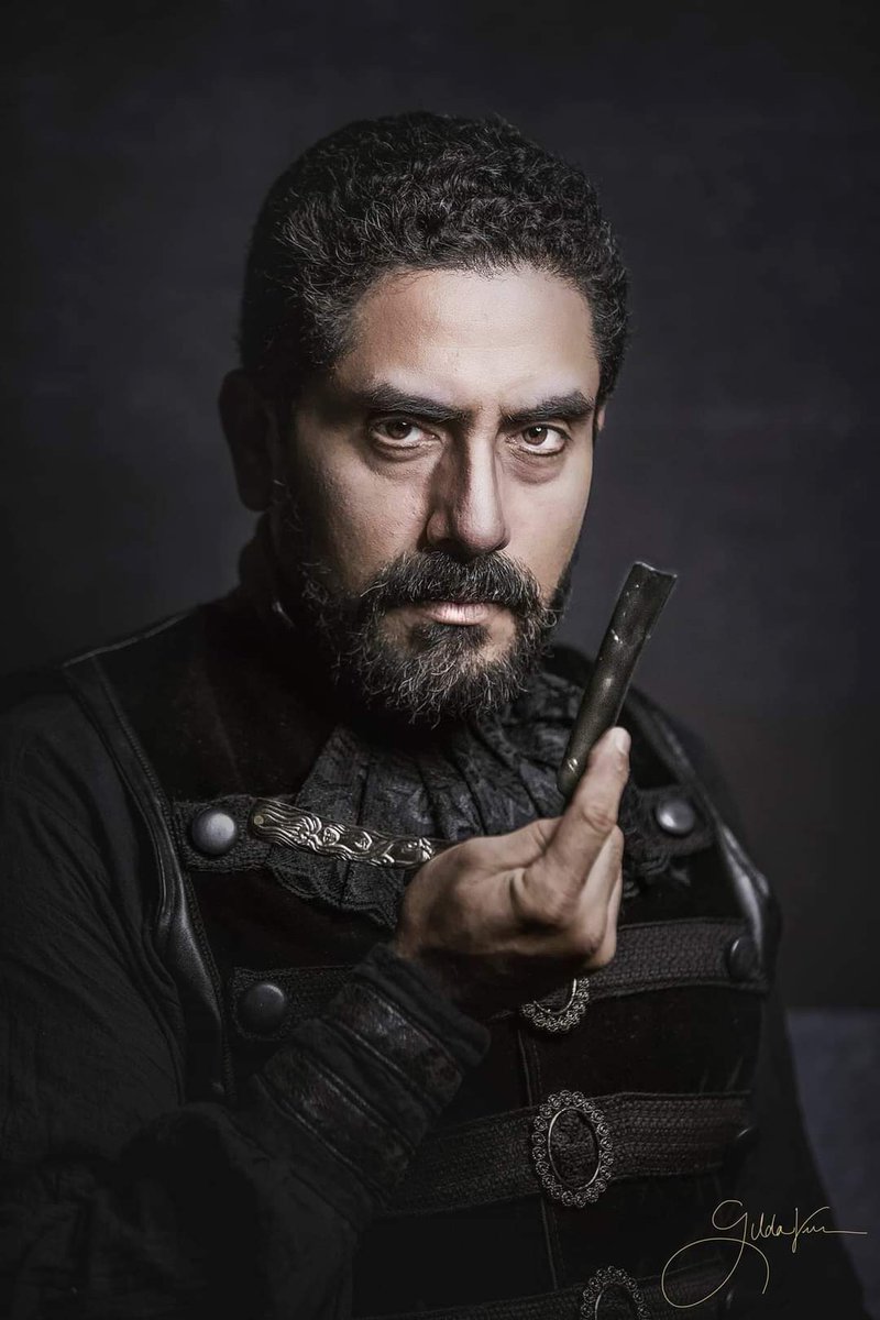 broadwaymex's tweet photo. Qué en paz descanses Juan Navarro.
Nos quedamos con el corazón lleno del recuerdo de tu gran talento y calidez.
¡Buen viaje "Fantasma de la Ópera"! https://t.co/uIBnVYwGmH