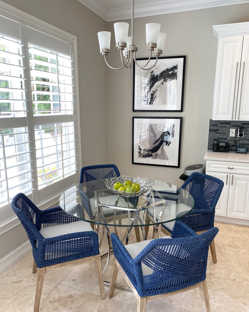 luxestaginginc's tweet photo. What do you think of the chairs we used in the breakfast area? They can be used for indoor or covered outdoor spaces. We thought it added a nice pop of color in this home! 
.
.
.
#luxehomestaginganddesign #luxuryhomestaging #luxuryhomestager #luxuryrealtor #homestaging #staging https://t.co/fIrmGsU9pK