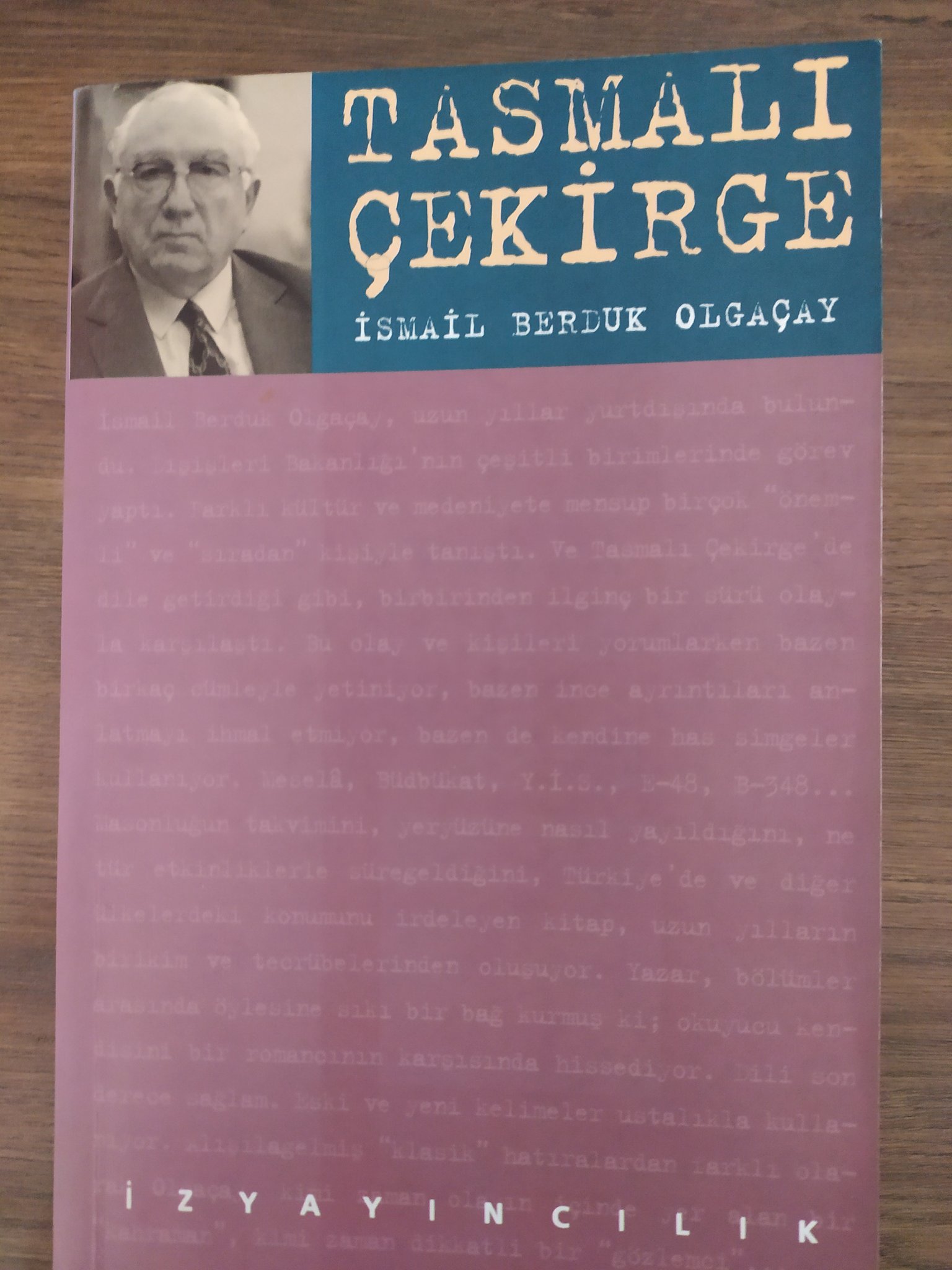 Alp Erdem on Twitter: "@cengizozakinci (1/4) İsmail Berduk Olgaçay, "Tasmalı  Çekirge". https://t.co/H2n0na8RpJ" / Twitter