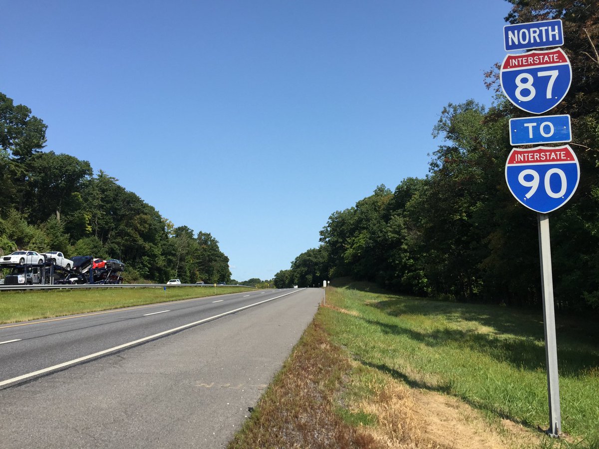 where does the nys thruway start and end?