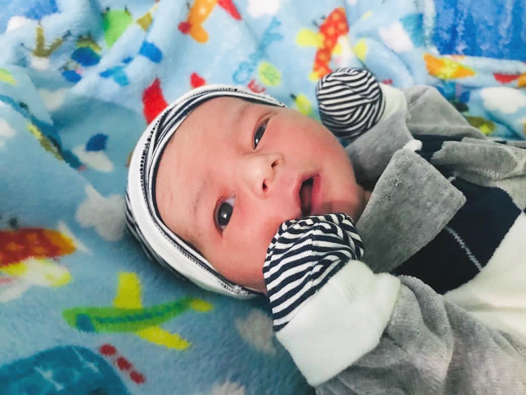 Seja bem vindo Ricardo ❤️. 
Parabéns a mamãe Taty e ao papai Eduardo 

#noivadocordeiro #familia #family #love #amor #bebe #recemnascido #belovale #ricardo #belovale #minasgerais #brasil