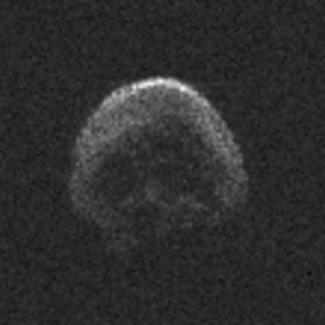 Around Halloween in 2015, a skull-shaped dead comet tumbled past Earth, as seen in this actual radar image. Peer into some of the most frightful corners of the cosmos with our top 10 sinister solar system facts: go.nasa.gov/2JepR7J
#NASAHalloween