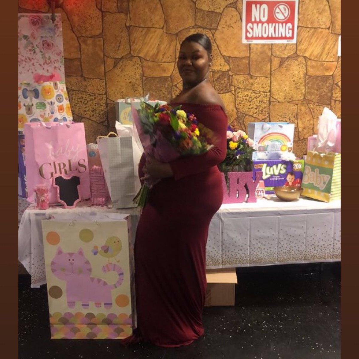 _itsPeppy's tweet photo. 🥰 baby Summier Mommy to be https://t.co/jgSkMWxmyE