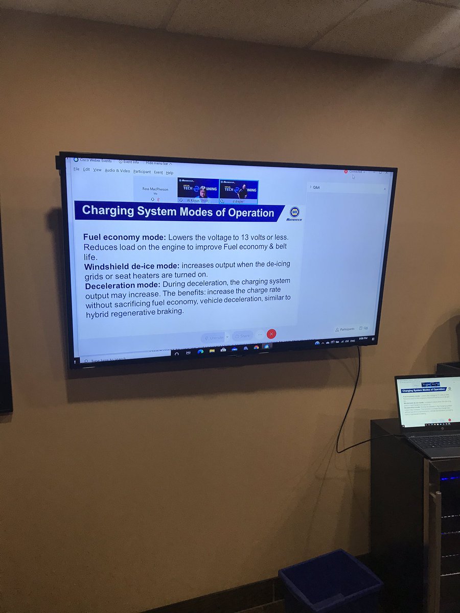 macphersonauto's tweet image. School night here at the shop!

We’re learning more about “Domestic Smart Charging Systems” thanks to NAPA AutoTech Training.