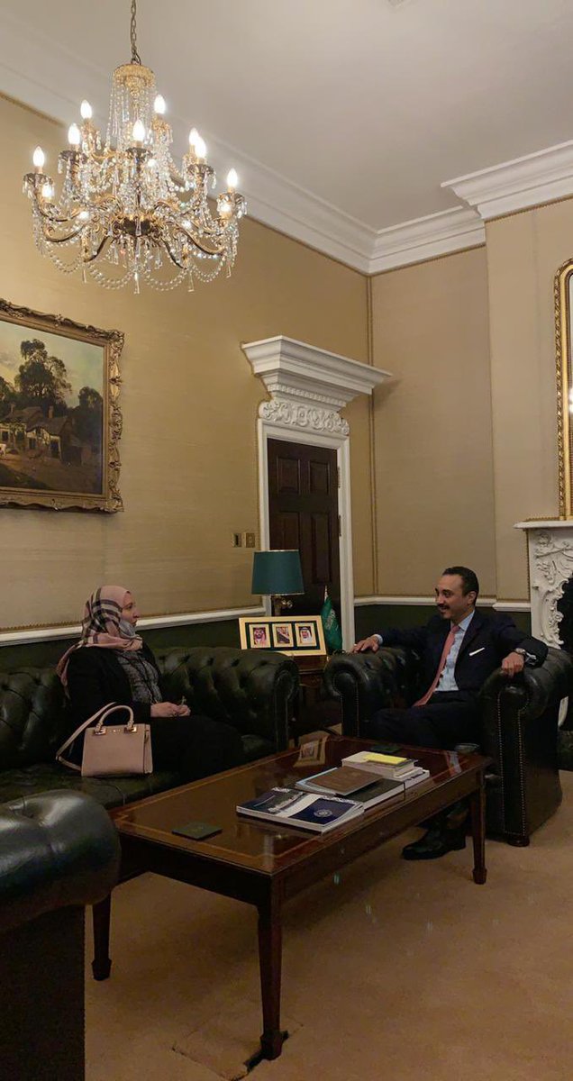 uksacborg's tweet photo. سمو السفير يلتقي بالملحق الثقافي حيث تم التباحث في عدة أمور أبرزها حرص سموه الدائم على دعم أبنائنا وبناتنا المبتعثين والمبتعثات والدارسين على حسابهم الخاص فهم سفراء الوطن وضرورة تشجيعهم المستمر على التحصيل العلمي وتمثيل المملكة خير تمثيل وإبراز مكانة المملكة. https://t.co/lqFLkvZKZU