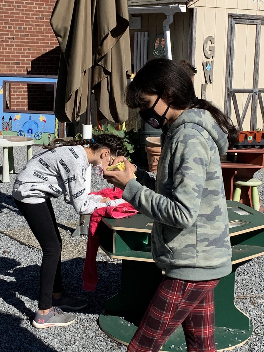 DebNovick's tweet image. Exploring the ABCs of ecosystems in the outdoor classroom. #ecosystems