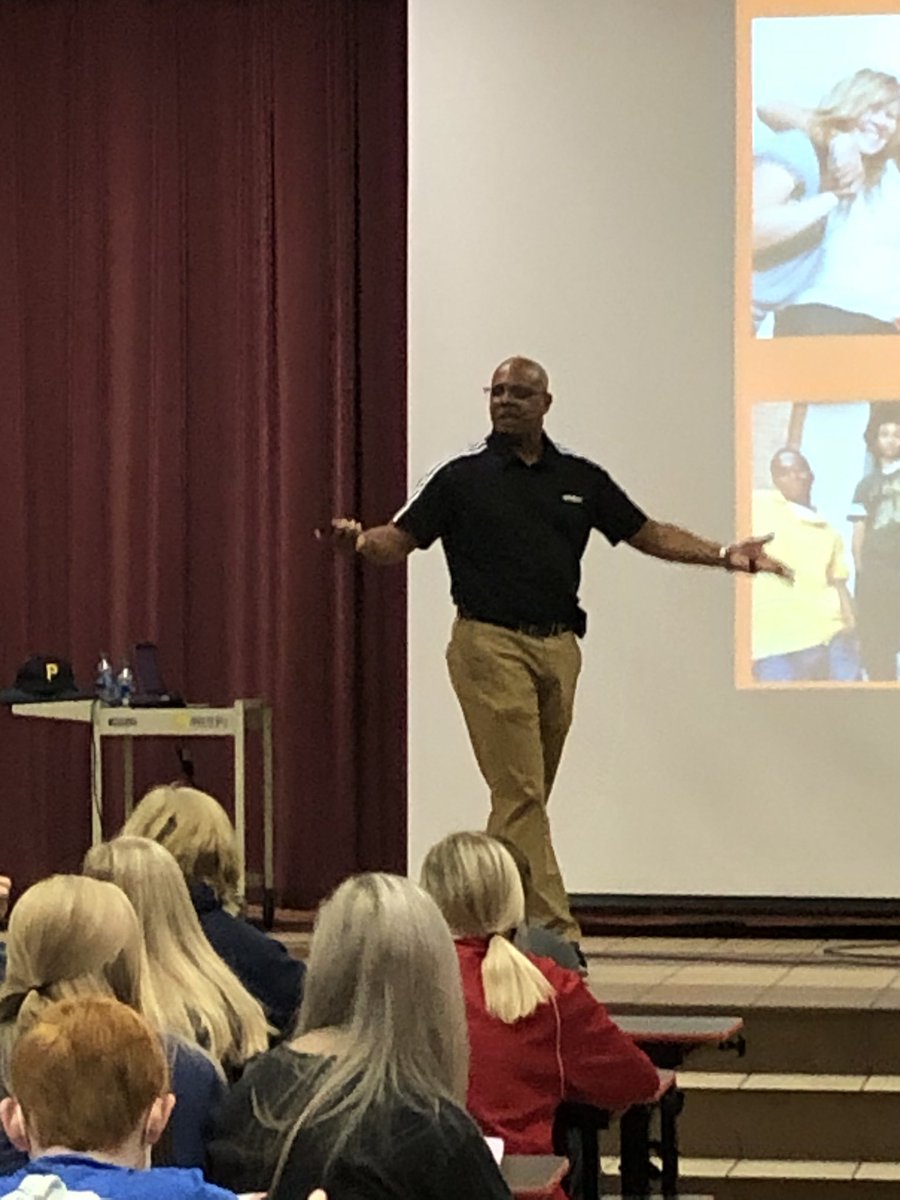 edutanr's tweet photo. It was an awesome day as I had the opportunity to speak at a school where 97% of the students are Caucasian. I was invited to speak because I was told the “N” word is being used too freely. I really love what I do. ❤️ https://t.co/SwOJghNH6I