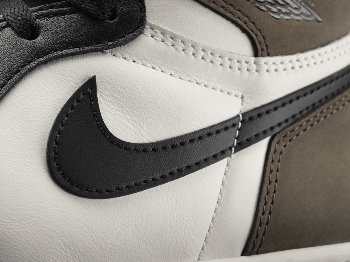 Who's got their notifications ON &amp; needs blazing fast proxies for the upcoming Jordan 1 Mocha release? 👀🔔