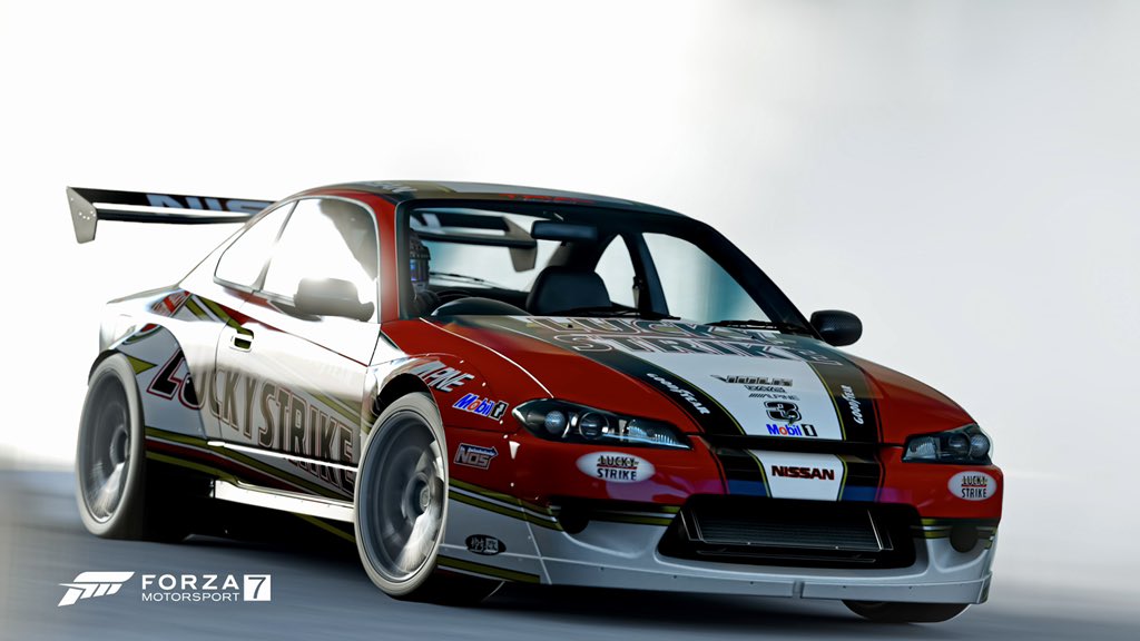 Smoke those tyres ...
#Forzashare #PhotoMode #Xbox #Nissan @Nissan @NissanUSA @ForzaHorizon @ForzaMotorsport @Xbox https://t.co/R1z50dkZ1E