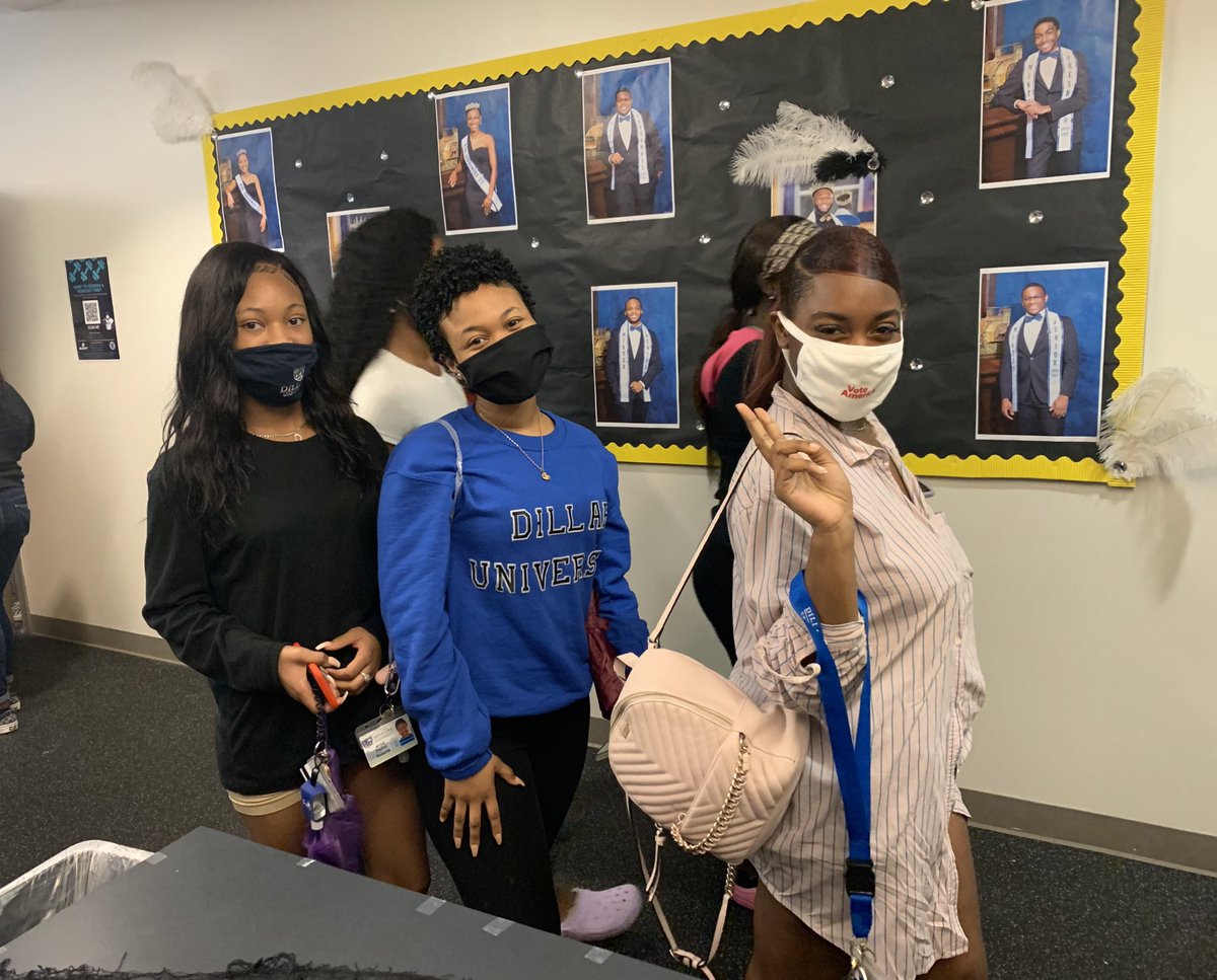 duCPT2_1869's tweet photo. Thank you to everyone that came out tonight for our horror movie night!! #duSpookfest is going on all week. Keep an eye out for the next events we have lined up for yall!! #LIT π±π₯ https://t.co/bejYDQARmJ