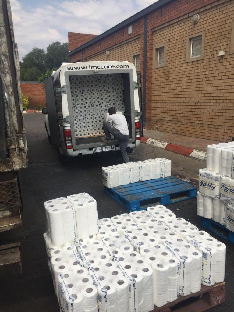Lmccare's tweet photo. We Manufacture and supply Toilet paper 🧻  to individuals and Resellers.
❤️ Be a Reseller.
Get a Free Quote: 👇🏽

📱 084 851 8102 https://t.co/ML8o8yRsdQ