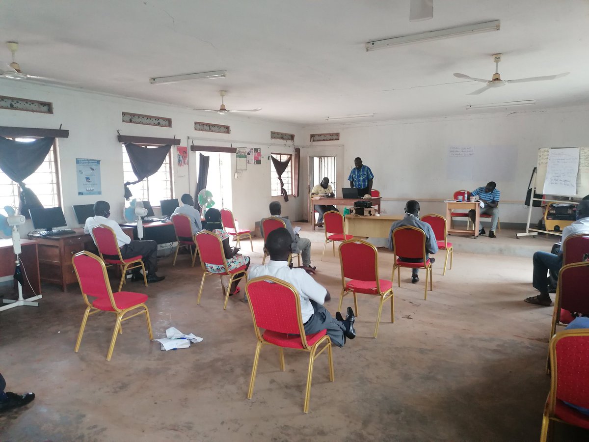 safepalapp's tweet photo. Making ends meet with the #SafePalUg rollout amidst tough challenges. @Mglsd_UG is holding district launches of SafePal Mobile App in 112 districts of Uganda. This is with support and partnership with @MinofHealthUG @GlobalFund &amp; @UNFPAUganda https://t.co/dZhLWkpYlY