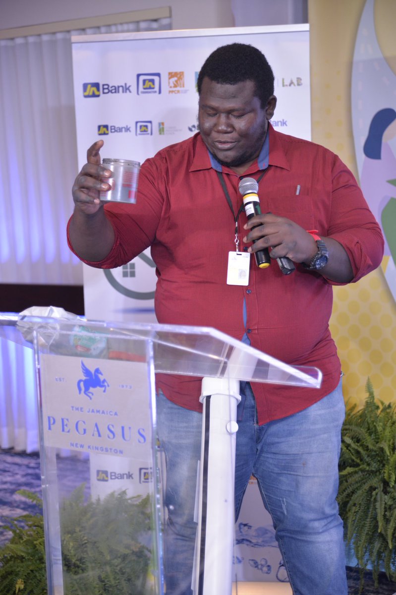 JNFoundation's tweet photo. With 3D Prototype in hand and product patented, Nkrumah Fong of @CeresLabs pitches to develop a vehicular exhaust absorber/filter that reduces Green House Gas (GHG) output by a factor of 70-95%. β½οΈ π
β»οΈπ§π±
#JNFClimateChallenge #ClimateAction #JNFoundation https://t.co/K8Gm384mps