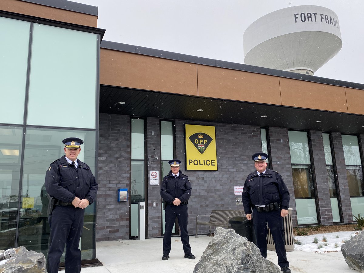OPPCommissioner's tweet photo. With close proximity to the US border, #RainyRiverOPP officers serve a busy area with unique policing needs. This new facility offers 19,000 sq ft and state-of-the-art technologies to improve #PublicSafety for full-time residents as well as visitors to @OPP_NWR. https://t.co/n1vWOk5sTB