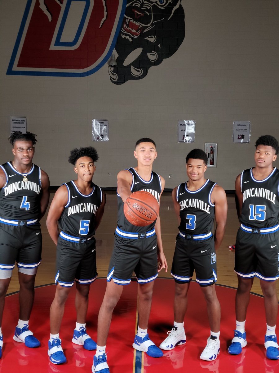 CJ_F0RD's tweet photo. Junior Szn‼️
We been grinding together since Jr.High @Byrd_Middle https://t.co/54Nr8ZuAWm