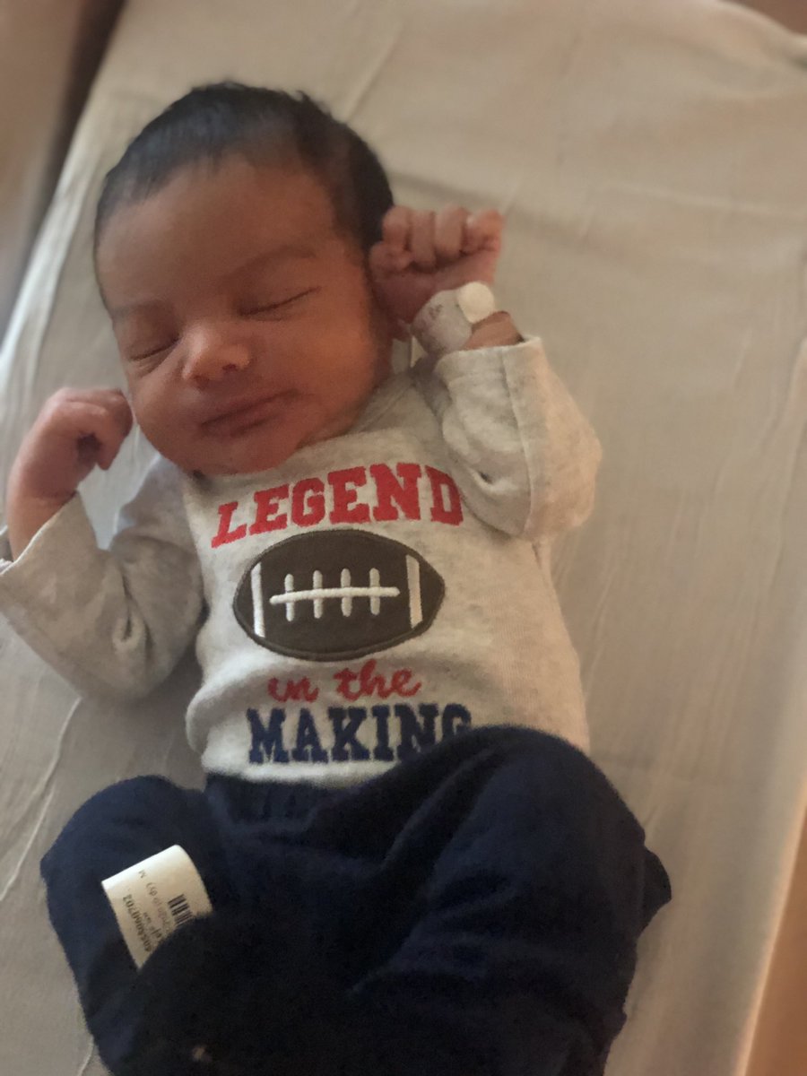 RayWaker's tweet photo. Welcome home Storm. Be easy!!! #WalkerTeam @NigeaCarter @KellyBWalker @KynonCodrington @_kaae @notkeldric @B_KingCap https://t.co/V6HzuGvjwr