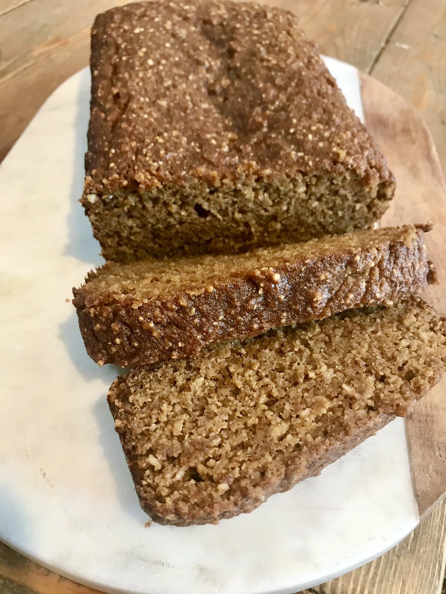 Loving this pumpkin bread from <a href="/themovementmenu/">Monica Stevens Le</a> cookbook! It’s so moist and the flavor is on point. The texture is perfect, you would never think it’s grain free. #pumpkinbread #grainfree #81poppieseats #paleobaking #refinedsugarfree #quickbread