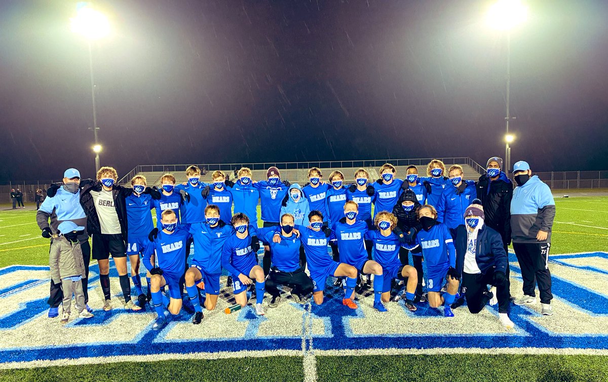 OlentangyBerlinBears tweet media