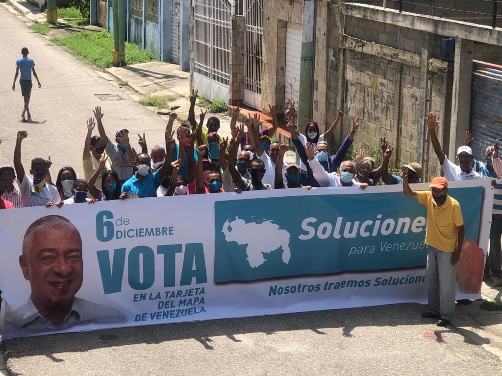 nelsonbocaranda's tweet photo. Aquí se demuestra “el entusiasmo” del pueblo por ir a votar el 6D a las elecciones” amañadas. Del famoso “Circo de l@s Cómplices” https://t.co/ETAAqRjz0O