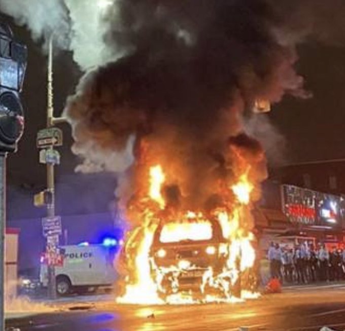 Night 2 of Philadelphia riots in honor of knife wielding Walter Wallace - cars set on fire