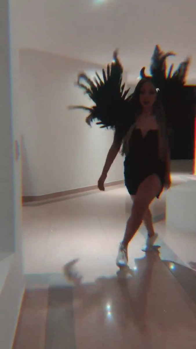 EvaMoonxCache2's tweet image. Ay papito dios...