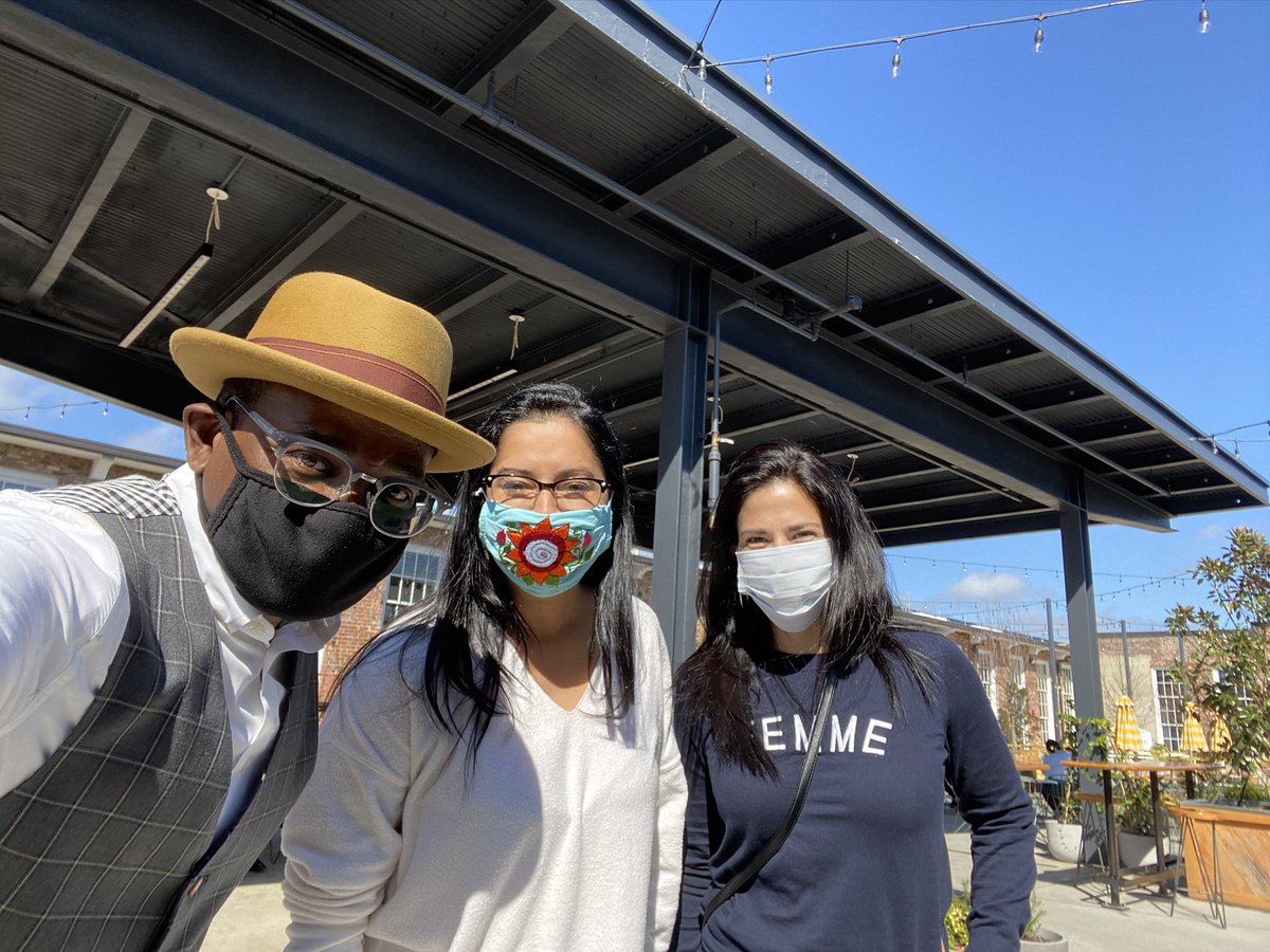 As 2021 peeks it’s head around the corner, in Q4 of 2020, I am spending more time w/people who can make a bigger difference in the world 👉🏾

Two #CLTCoInspirers are <a href="/GinaV_esquivel/">Gina Esquivel</a> <a href="/SilGanzo/">Sil Ganzó</a>. I am committed to making a difference alongside them.

#Soldiers4SocialGood #DoTheWork