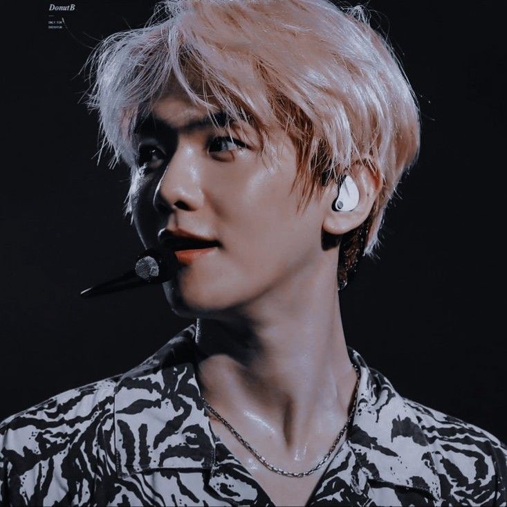 Halo, gua Adelio Reynand Alexander
Gua newbie disini
Jadi gua minta tolong ke kalian yang udah berpengalaman.

Mutualan? Rt + like
Fambest? Dm!

#roleplayer #roleplayerindonesia #roleplayerkpop #roleplayeraccount #roleplayerworld #roleplaying #roleplayers