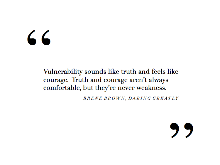 TheMandyMoore's tweet photo. It takes strength to be vulnerable and YOU are strong.💪🏻 A reminder for women AND men. #ThisIsUs https://t.co/kQQrMu2Cnc