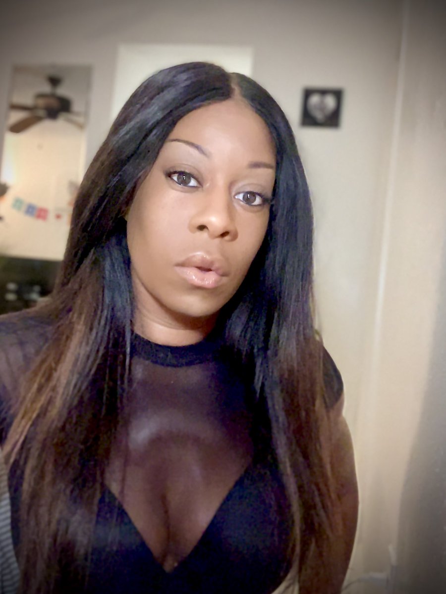TheAlexisLittle's tweet photo. Spoke to my Angel Jaylece...she still rocking same tude...She whispered Boo, Keep Dreaming...It was always in You.....THIS TIME I SAID...You Right Cuz. Glad you never left me🖤Let’s Go #Unseen #NewSingle #Alex https://t.co/djtmkZ9v9v