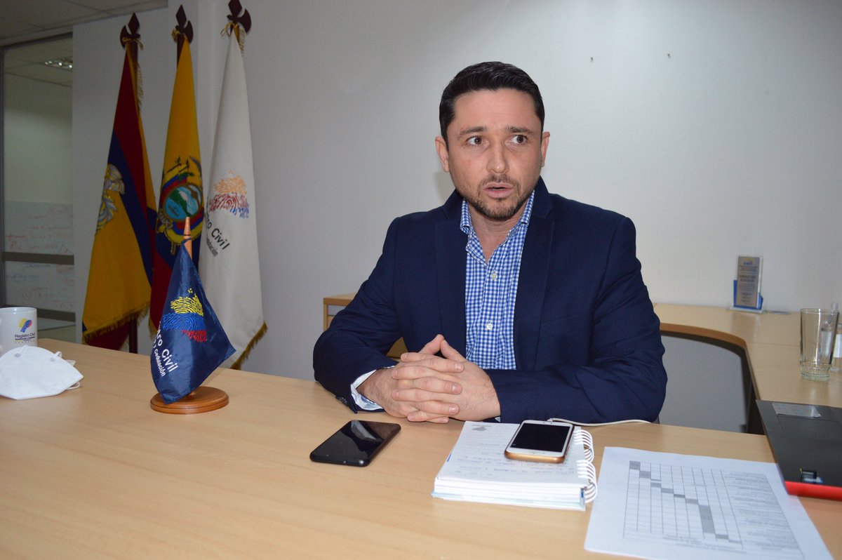 EconFreddy's tweet photo. ENTREVISTA | Informamos a través de @diariocorreowe sobre nuestra política de Cero tolerancia a la corrupción y el agendamiento de turno en nuestra página web https://t.co/BhpYeUslQR 👩🏻‍💻

📌 Recordamos que el agendamiento de turnos NO tiene costo.

#RegistroCivilActivado 🇪🇨 https://t.co/efldACzBC9