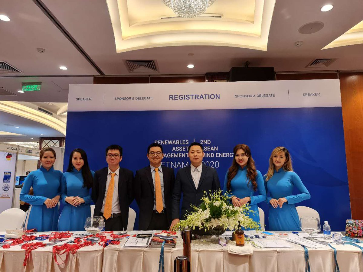 Sungrow_Power's tweet photo. Sungrow is pleased to sponsor the Renewables Asset Management in HCMC, Vietnam, where Quang Man Le , Technical Support Engineer of Sungrow Vietnam, shared insights into our latest #PVsolutions, all-scenario PV applications and how to lower #LCOE through unique innovations. https://t.co/PZPKY5pLhq