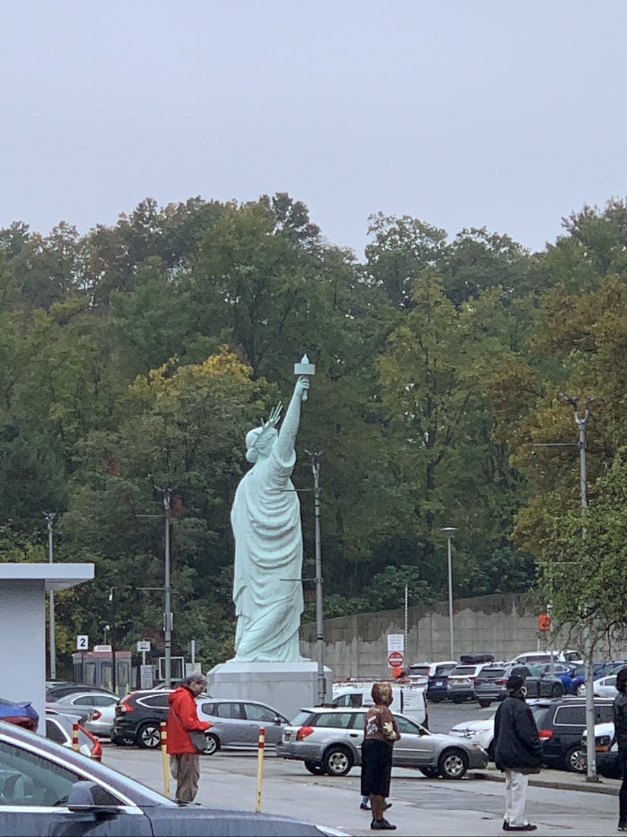 Meglin579's tweet photo. I dedicated my vote for #BidenHarris2020 to my Grandfather who fought the Nazis &amp; Fascists in WWII. He fought for democracy and equality. #VoteEarly for a #BidenHarris2020Landslide. Who did you #DedicateTheVote to ⁦@haseman⁩ ⁦@MykeCole⁩ ⁦@PVBrett⁩ https://t.co/JI08LJ2L8l