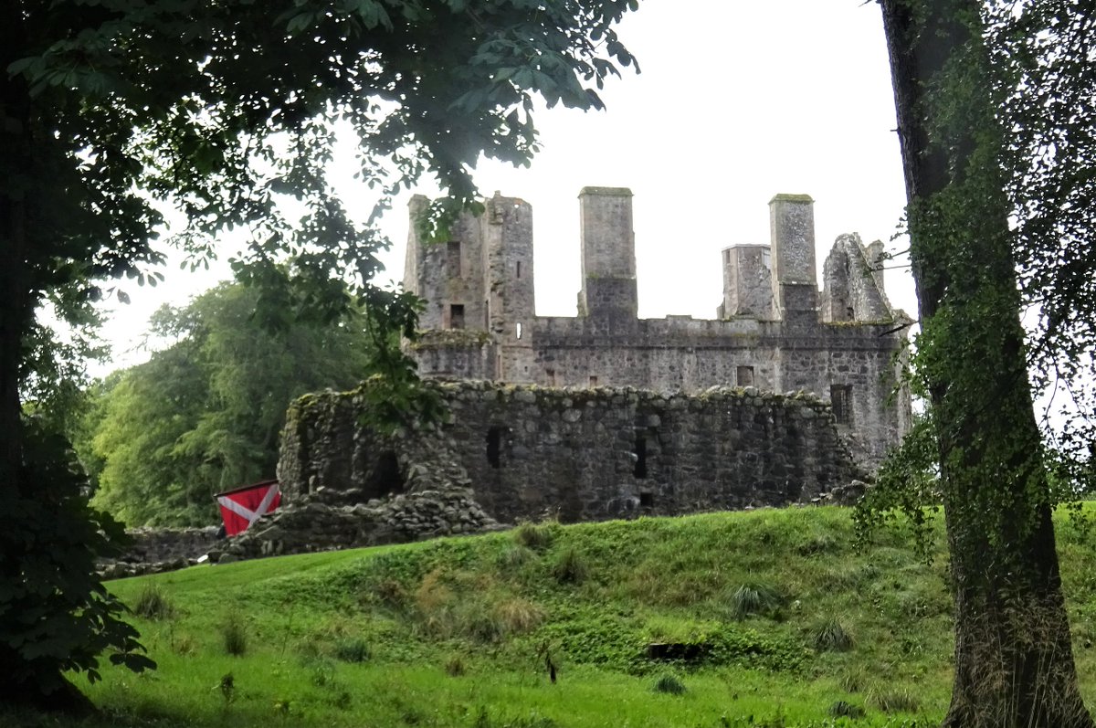 Round 2, Bracket D!Raglan Castle vs Huntly CastleIn 1576, the 5th Earl Huntly collapsed and died whilst playing football, believed to be poisoned. Purportedly he still haunts his bedchamber, which is now empty air several metres up.