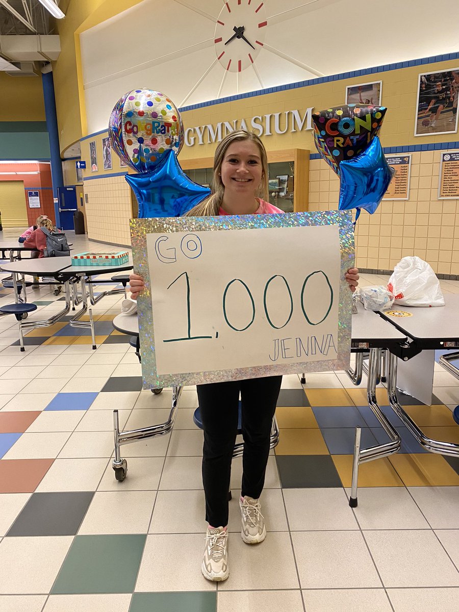1000 DIGS!!!! HUGE congrats to junior, Jenna Pelnis for reaching this milestone. We are so proud of you!!! #LakerProud 💙💛🤍