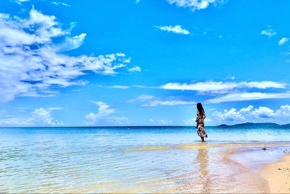 今年もまた年を重ねることができました✨
なかなか更新していないのに私のことを覚えててくれてありがとうございます。
皆さんが健康でhappyでありますように。
Thank you for remembering my birthday and for the wonderful wishes.I'm very happy person.
Best wishes for you and your loved ones.