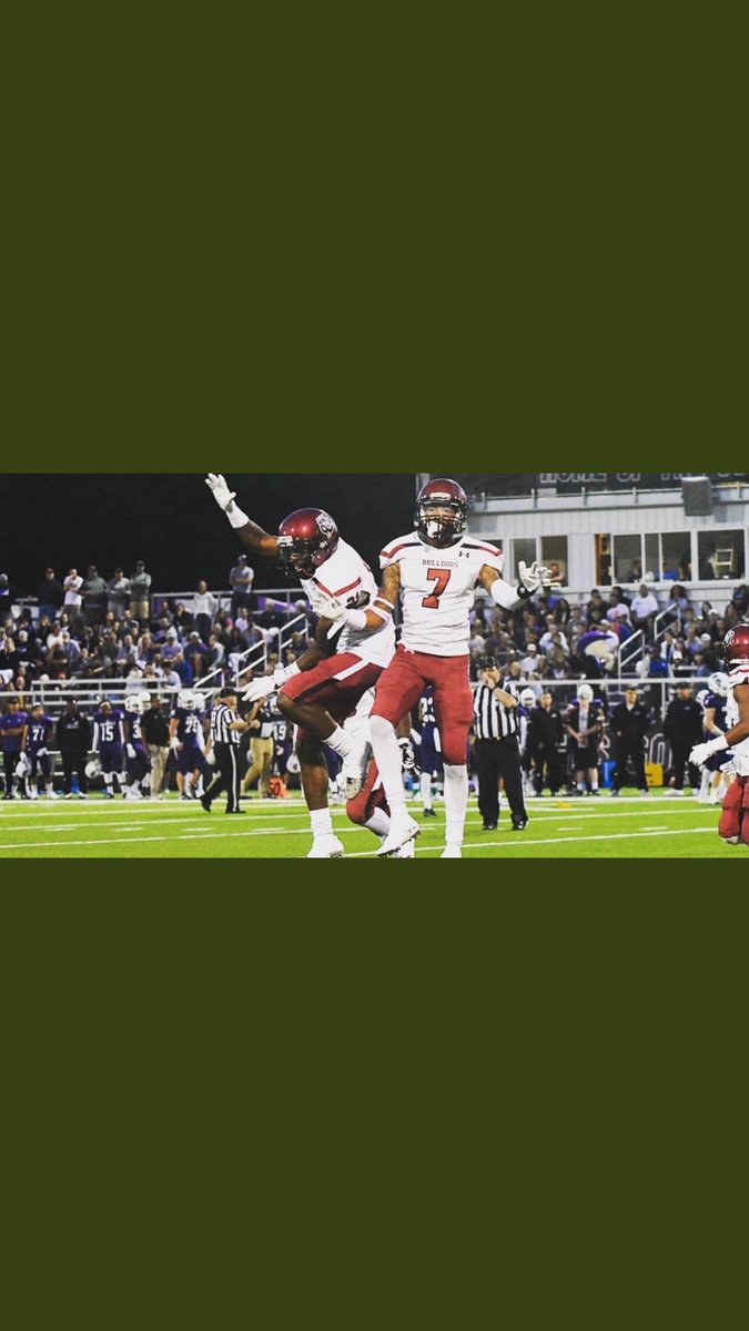 shawnn4x's tweet photo. I am blessed 🙏 and thankful to receive a college scholarship offer from Dean College. I would like to specially thanks Coach Davis for the interest and opportunity.   @Coach_GDavis1 @DeanBulldogsFB @DeanCollege https://t.co/0SFLrN1TP0