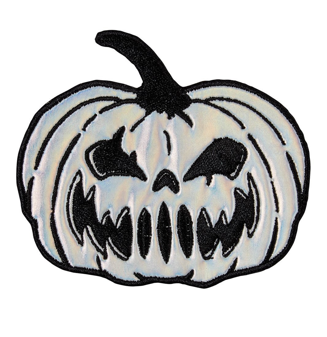 DIY yer life with this rad fully embroidered 'Pumpkween' patch! 😍
#vampirefreaks #alternativefashion #alternative #goth #gothic
#scene #emo #alternativemusic #alternativemodel #punk #gothgirl #gothguy #pumpkin https://t.co/VSVrkR3rvg