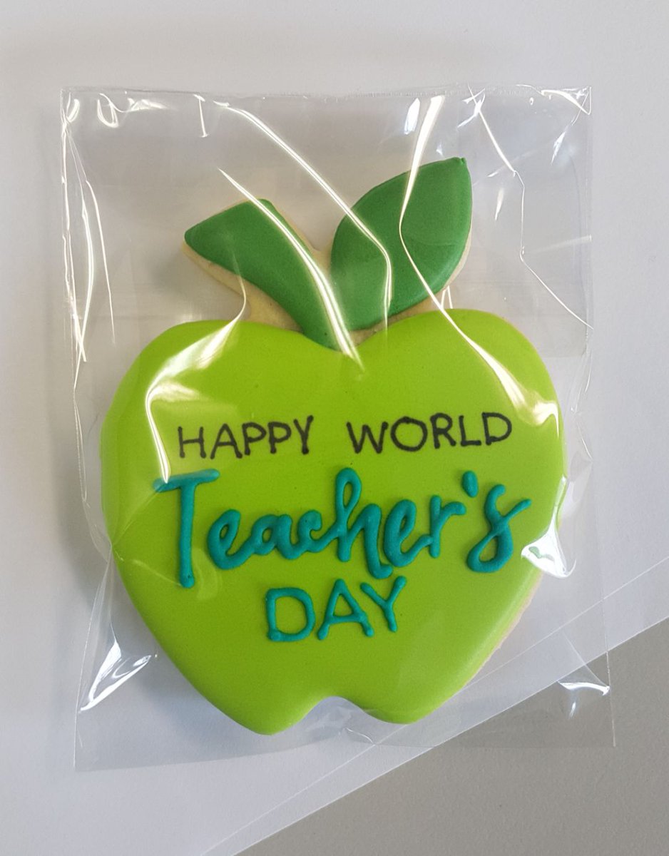 @aitsl @misterwootube Can't wait to share these cookies with the amazing teachers @SevenHillsNthPS #teachersday #thankteachers