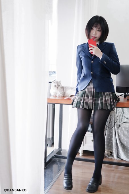 コスプレイヤー半半子のTwitter画像74