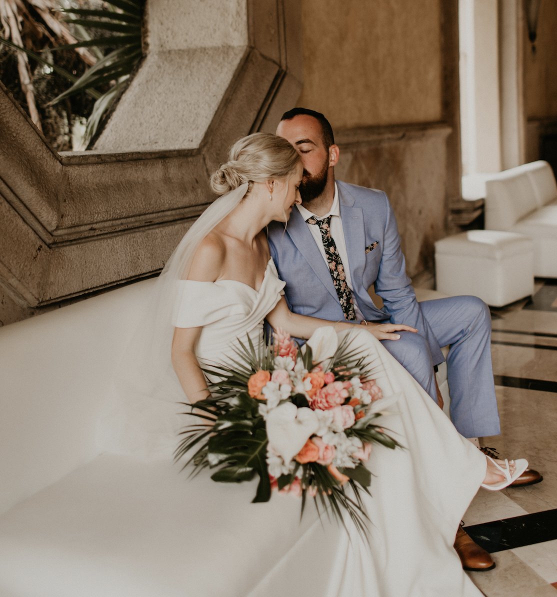 VelasVallarta's tweet photo. Find true love along the shore. We have the ideal place to host your wedding. #VelasVallarta #PuertoVallarta https://t.co/p5qlRO2Mbr