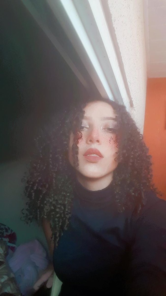azumaneshota's tweet photo. 𝘼𝙞𝙯𝙖𝙬𝙖'𝙨 𝙫𝙤𝙞𝙘𝙚: parem de loquia piazada do djanho 

《 #animeselcaday 》 https://t.co/REv4l5ignh