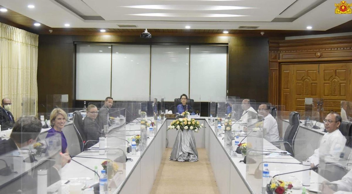 DoeIntlAffairs's tweet photo. An honor for @ENERGY to meet with #Myanmar State Counsellor #AungSanSuuKyi to discuss the needs of the Burmese people which lies in economic growth and #electrification. https://t.co/G6u0dECDN9 https://t.co/6J06wkXdjg