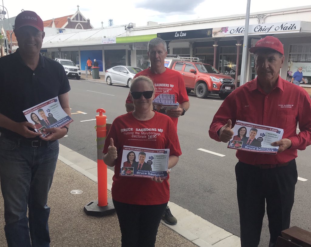 StirlHinchliffe's tweet photo. Good feeling at Maryborough prepoll with the indomitable Bruce @Putmaryborough1 Saunders #Don’tRiskTheLNP #CutsBus #qldvotes https://t.co/WBWSC4in2z