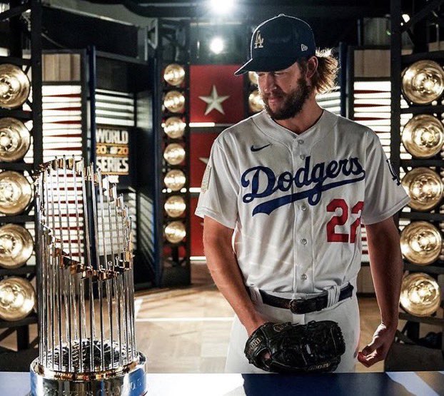 _therealdrose's tweet photo. CLAYTON KERSHAW IS A WORLD SERIES CHAMPION!! 😭😭😭 https://t.co/Xxl64ZPyQD