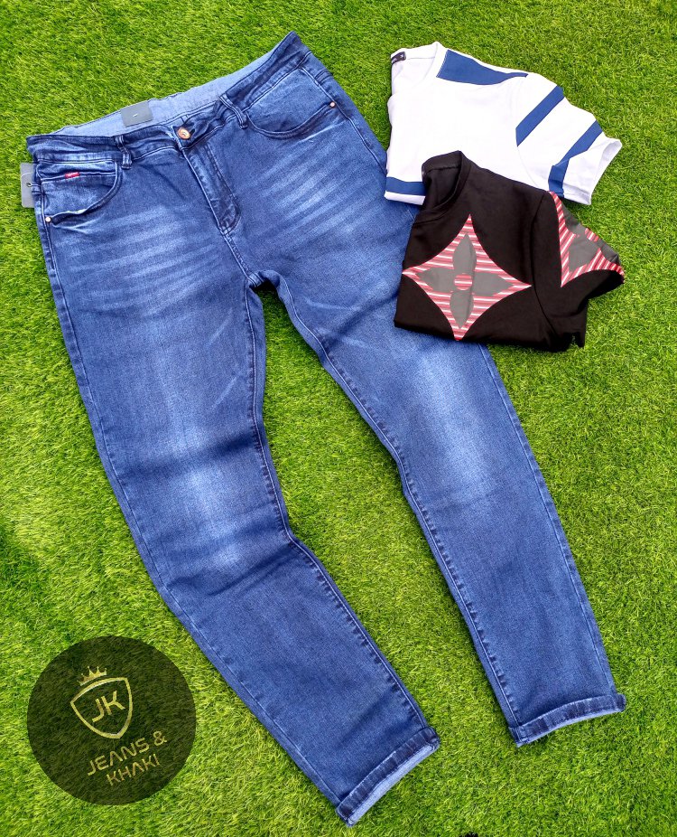 icladfashion's tweet photo. 💥Slim fit ,strecher jeans #BarakaZaMilele
💥plain and ripped 
💥At just $12
💥Call/whatsapp order 
📍0701458192 📍0782 281719
#MainaAndKingangi  #DearMrDeputyPresident 
#ToyotaStarletKenya
#COVID19 
#MatchMakeTacha https://t.co/sh04LHNiLm