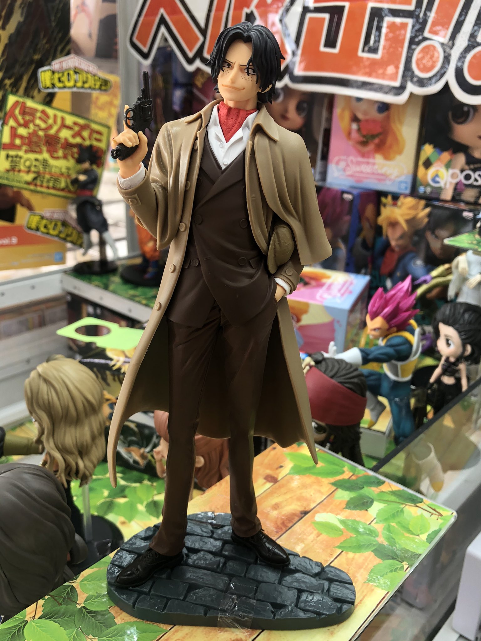 マンガ倉庫日向店アミューズ ワンピース Treasure Cruise World Journey Vol 5 Portgas D Ace 入荷しましたー 第5弾 1人目はエース 同時入荷のマルコと並べて 飾りたい ワンピース トレジャークルーズ ワールドジャーニー エース