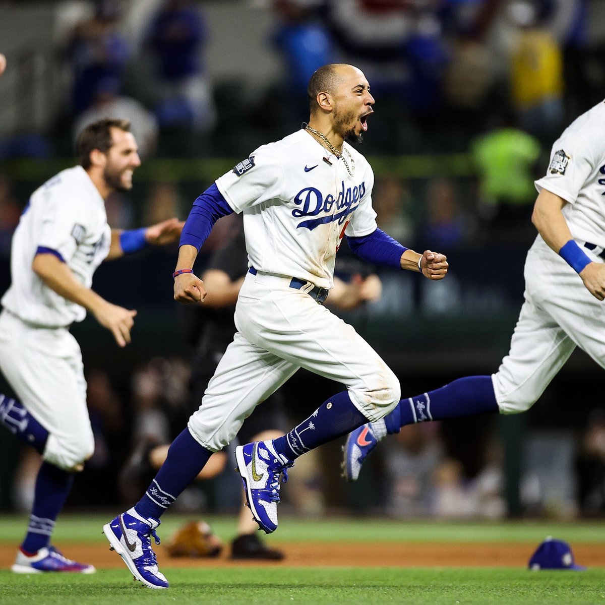 MLB tweet media