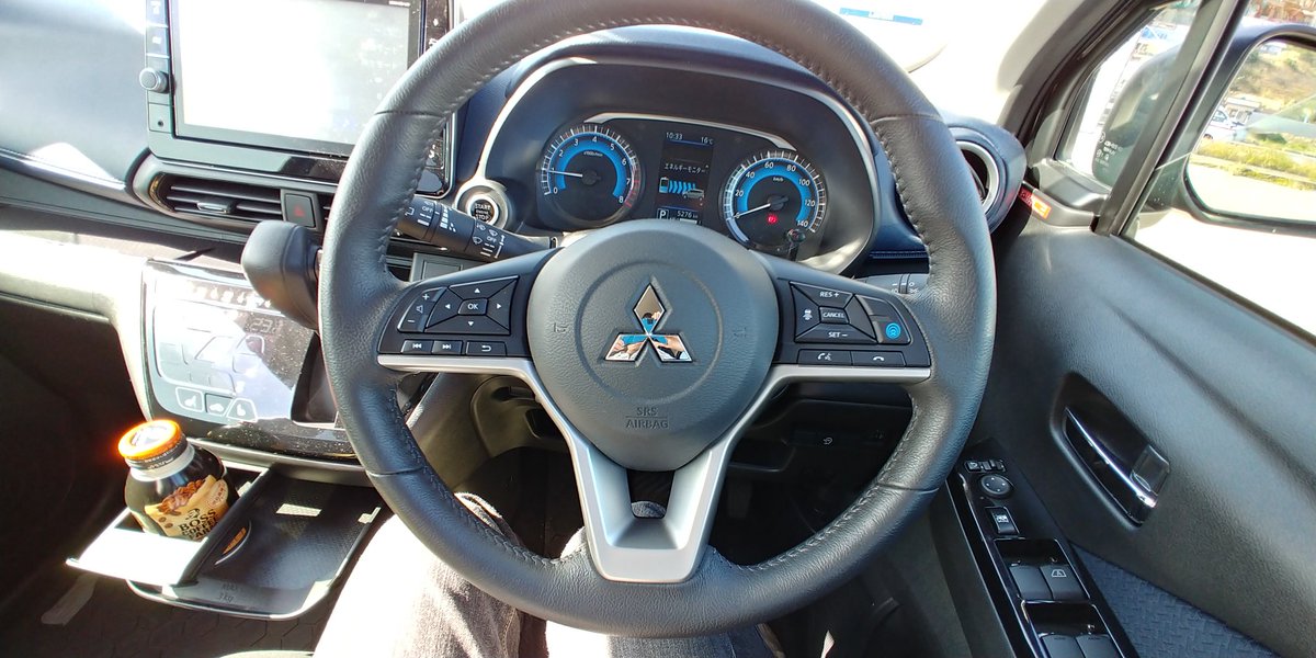 総 長 にしても小径細身でスポークも細いステアリングは最近の流行りなんですかね 僕この見た目と握り心地好きなのでrvrのステアリング交換したいw ブレーキホールド便利だけど離したらアイドリングストップならないしエンジン切ると次かけたときオフに